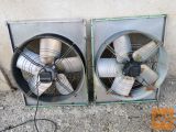 2 ventilatorja premera 66cm