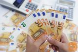 Zahtevek za posojilo lahko oddate med 1.000 €-1.000.000 €.