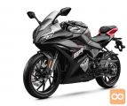 CF Moto 300 SR ABS