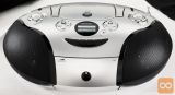 RADIO GRUNDIG S CD IN KASETNI PREDVAKALNIK RRCD 3400 MP3